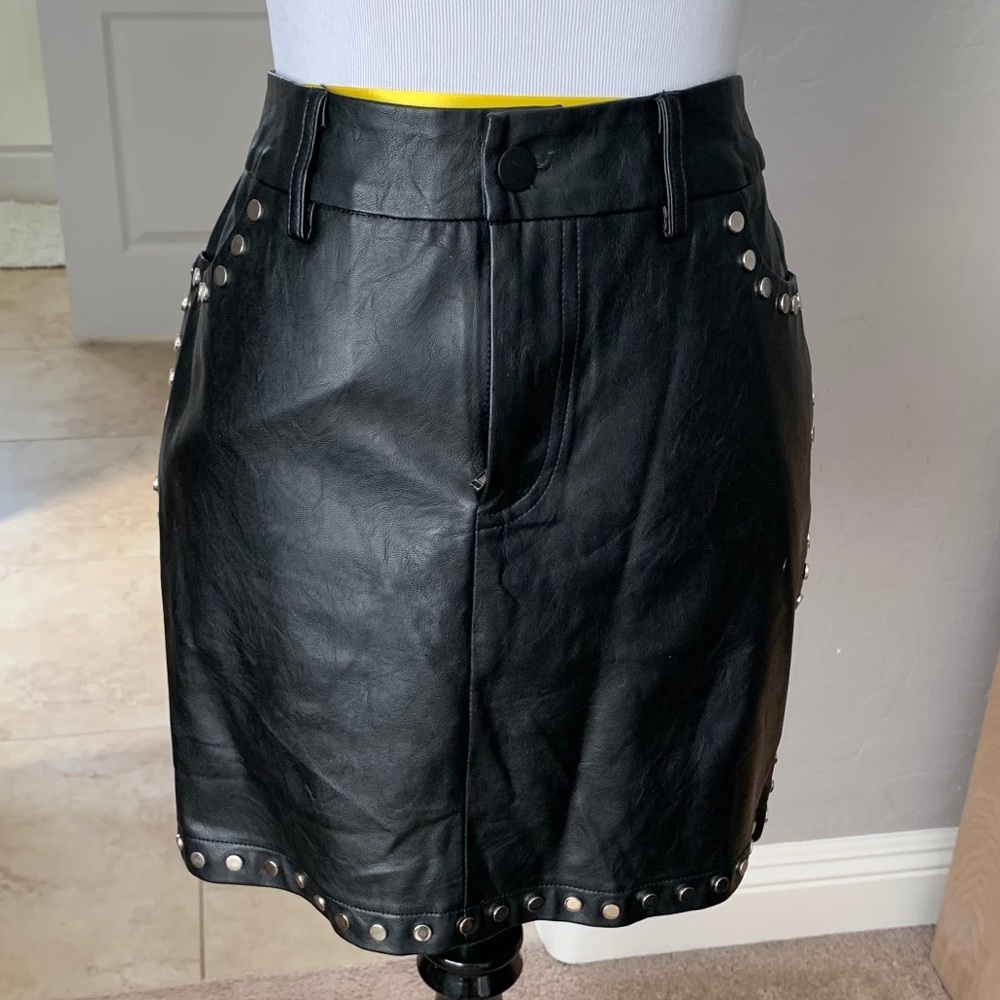NWT Forever 21 Faux leather studded skirt large